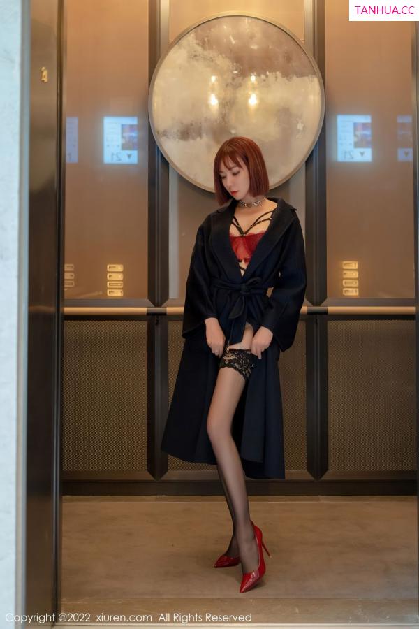 闫雪松 松果儿 [XiuRen]高清写真图 2022.04.19 No.4886 果儿Victoria第2张图片
